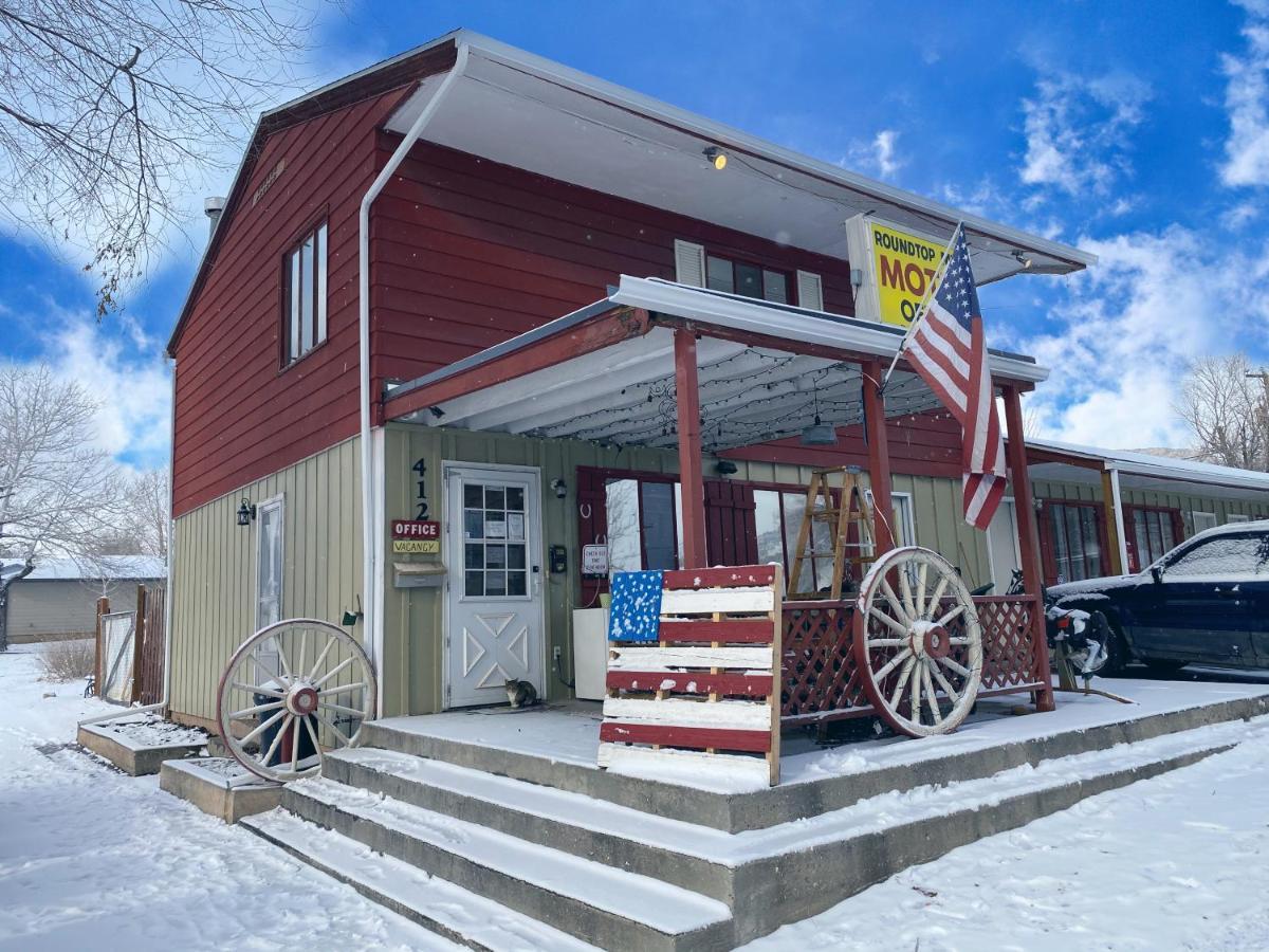 Roundtop Mountain Vista - Cabins And Motel Thermopolis Kültér fotó