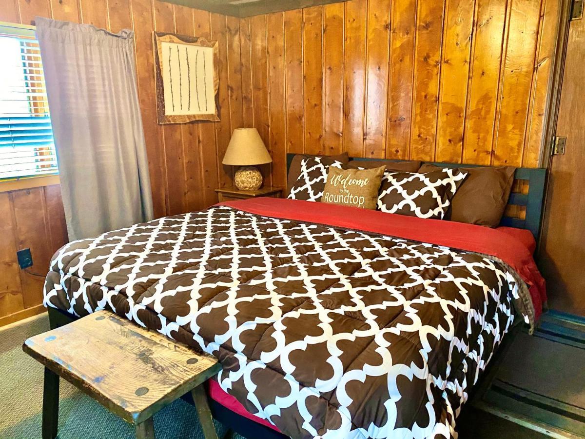Roundtop Mountain Vista - Cabins And Motel Thermopolis Kültér fotó